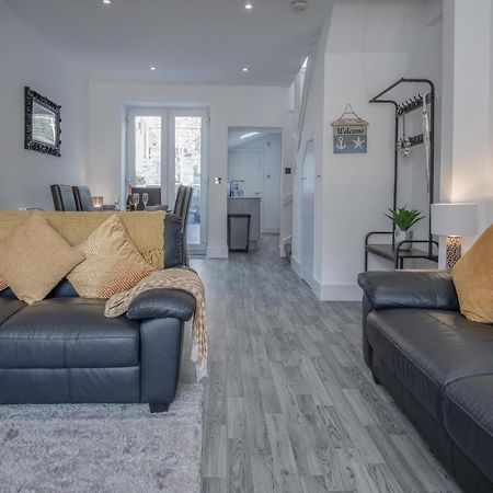 Hawtree Cottage - 2 Bedroom Cottage - Tenby Exterior foto