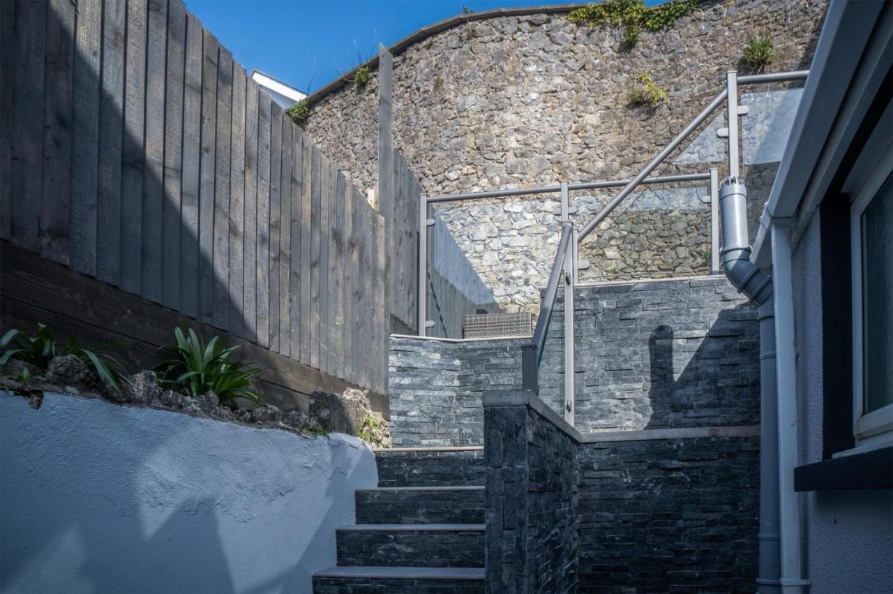 Hawtree Cottage - 2 Bedroom Cottage - Tenby Exterior foto